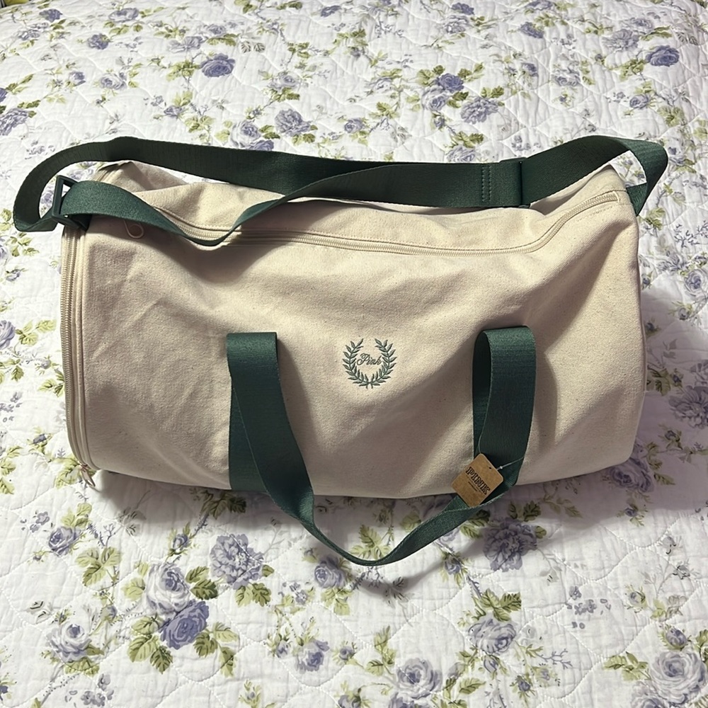 Victoria’s Secret Pink Duffle/Gym Bag